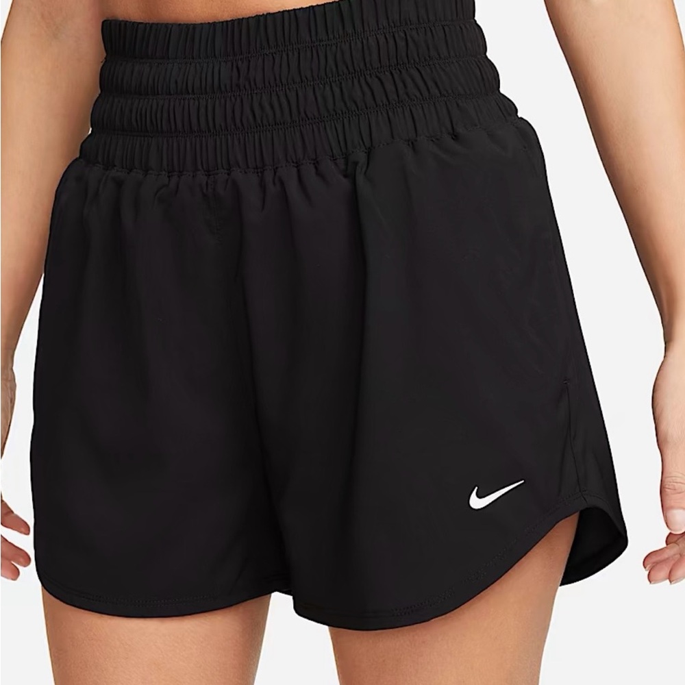 Nike Black Women's High-Waist Athletic Shorts with Swoosh